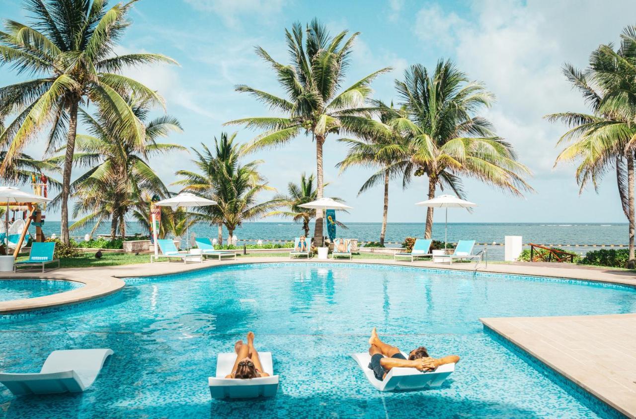 פוארטו מורלוס Margaritaville Island Reserve Riviera Cancun - A Karisma All-Inclusive Experience For All (Adults Only) מראה חיצוני תמונה