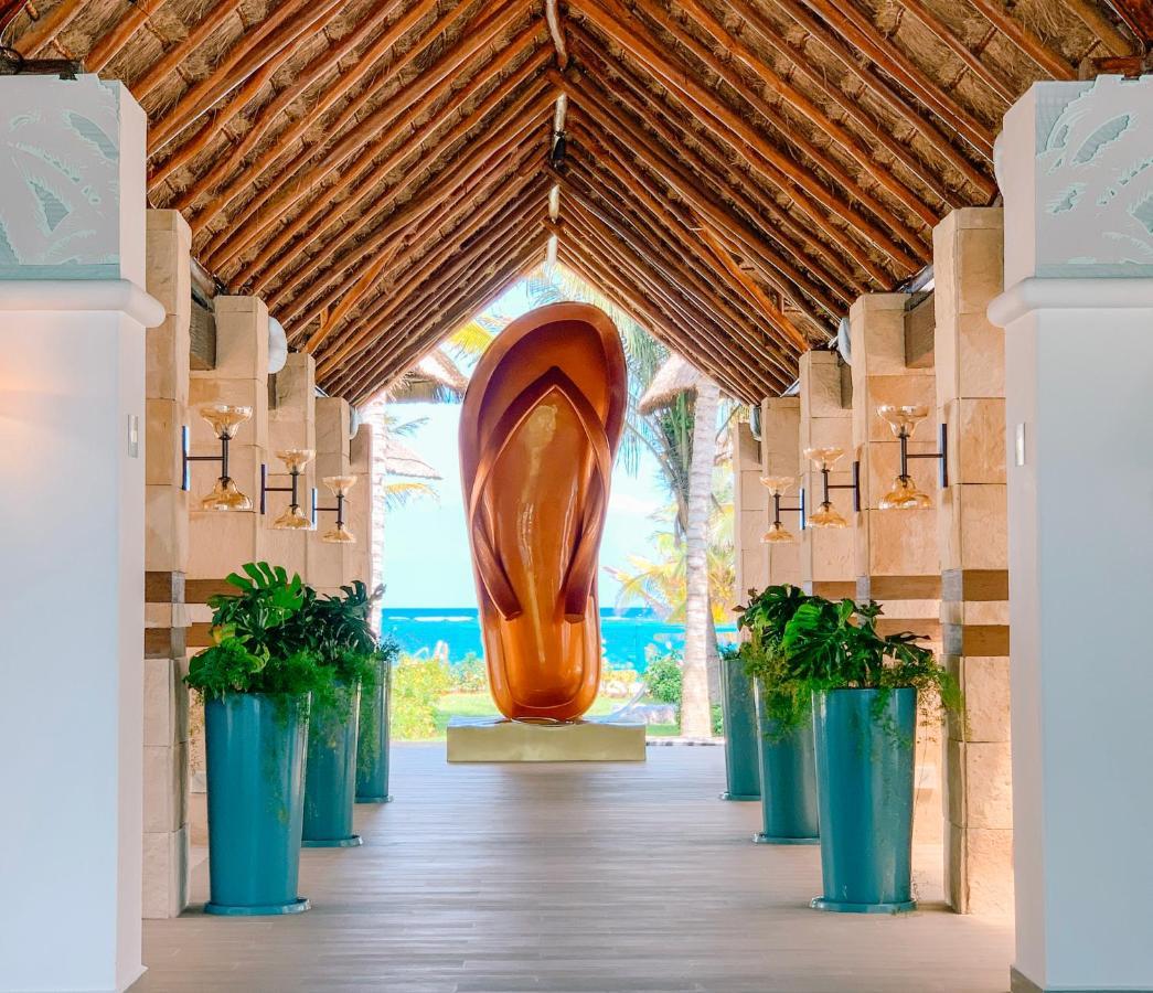 פוארטו מורלוס Margaritaville Island Reserve Riviera Cancun - A Karisma All-Inclusive Experience For All (Adults Only) מראה חיצוני תמונה